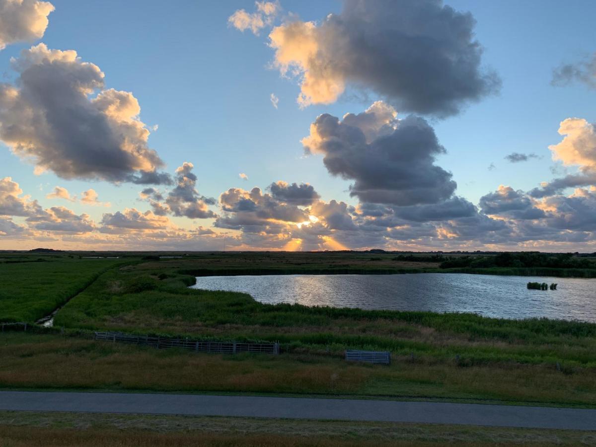 Herrliche Ferienwohnung In Idyllischer Landschaft Morsum  Buitenkant foto